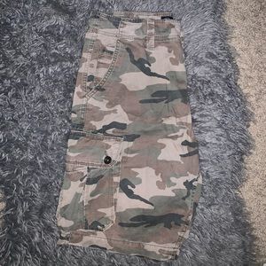 Camo Cargo shorts